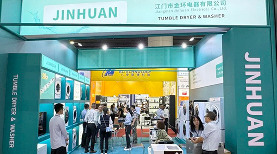 廣交會(huì)第一天！金環(huán)電器吸引世界各地客戶駐足參觀交流