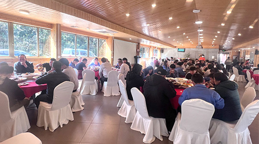 金環(huán)電器開工宴！吃飽喝足加油干迎戰(zhàn)2023！